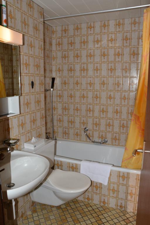 Appartment Haus Monazit Zermatt Zewnętrze zdjęcie